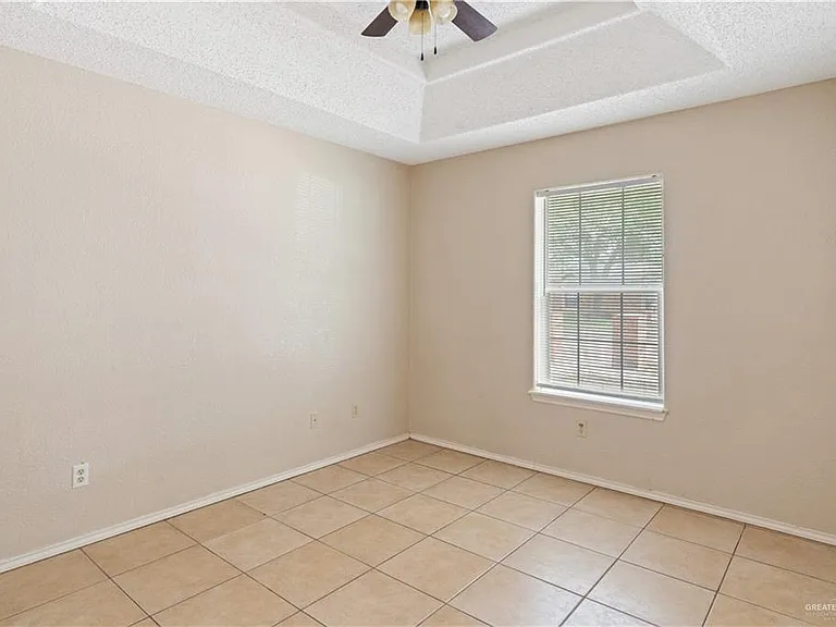 1607 W Portales Dr #3 — Photo 7