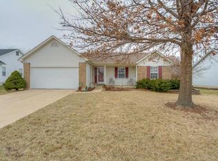 1555 Tea Party Ln, O'Fallon, MO 63366