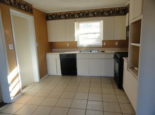 64 Christian Fellowship Rd, Benton, KY 42025