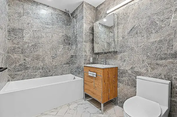 Rented by Leasing Management LLC | media 7