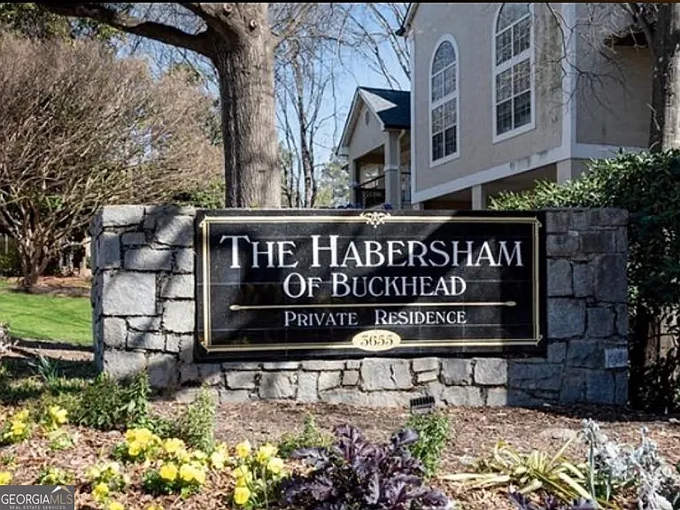 3655 Habersham Rd NE #303