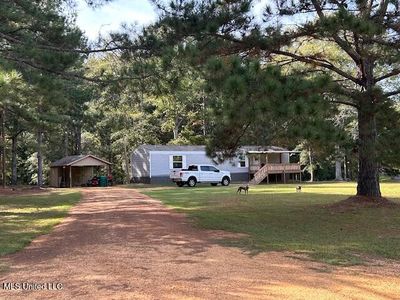 1044 Summer Oak, Summit, MS, 39666