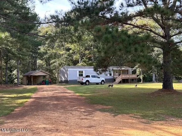 1044 Summer Oak, Summit, MS 39666
