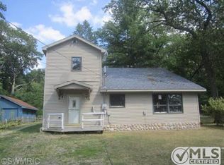 9450 S Catalpa Ave, Newaygo, MI 49337