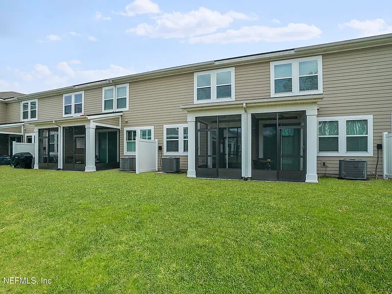 142 Castro Ct — Photo 30