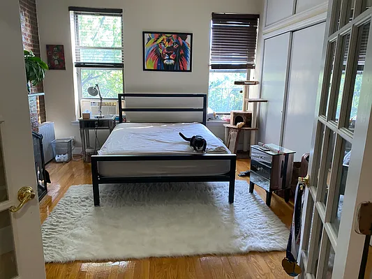 Rented by Brooklyn Real Inc | media 9