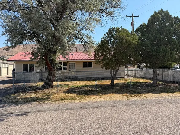 3954 N Gateway Dr, Pocatello, ID 83204