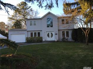 161 Liberty St, Deer Park, NY 11729