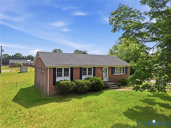 3rd image of 7390 Brandy Creek Dr