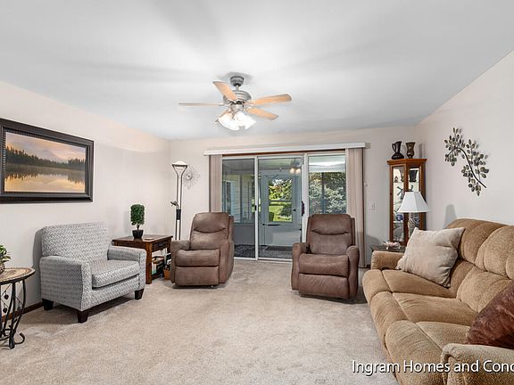 3rd image of 5715 Leisure South Dr SE