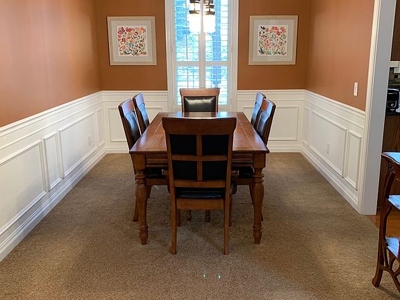 5th image of 732 Bloor Woods Ct
