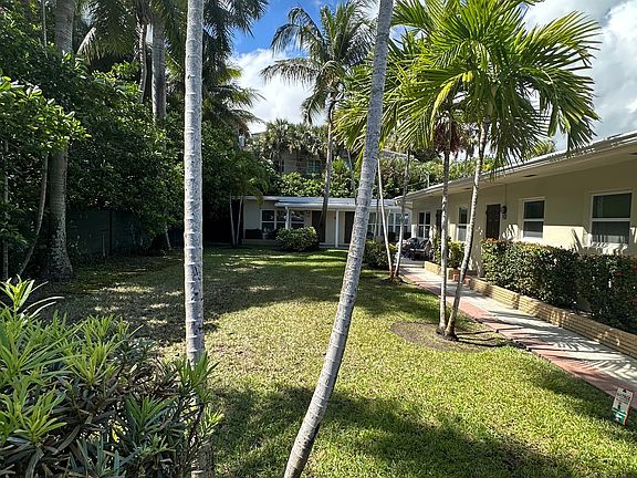 another view of the property