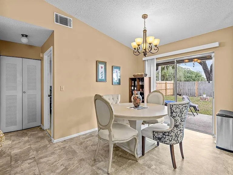 12102 Walden Woods Dr — Photo 9