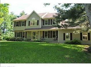 107 Robin Dr, Collinsville, CT 06019