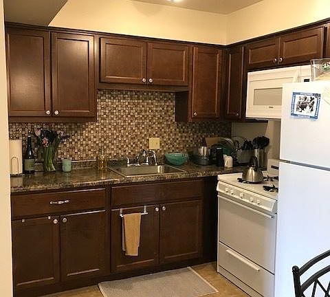 3rd image of 2807 W Michigan St #6346695
