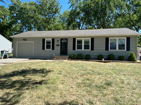 511 NW Olive St, Lees Summit, MO 64063