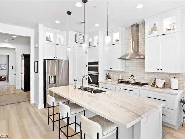 9869 Heather Moore Ave, Las Vegas, NV 89166