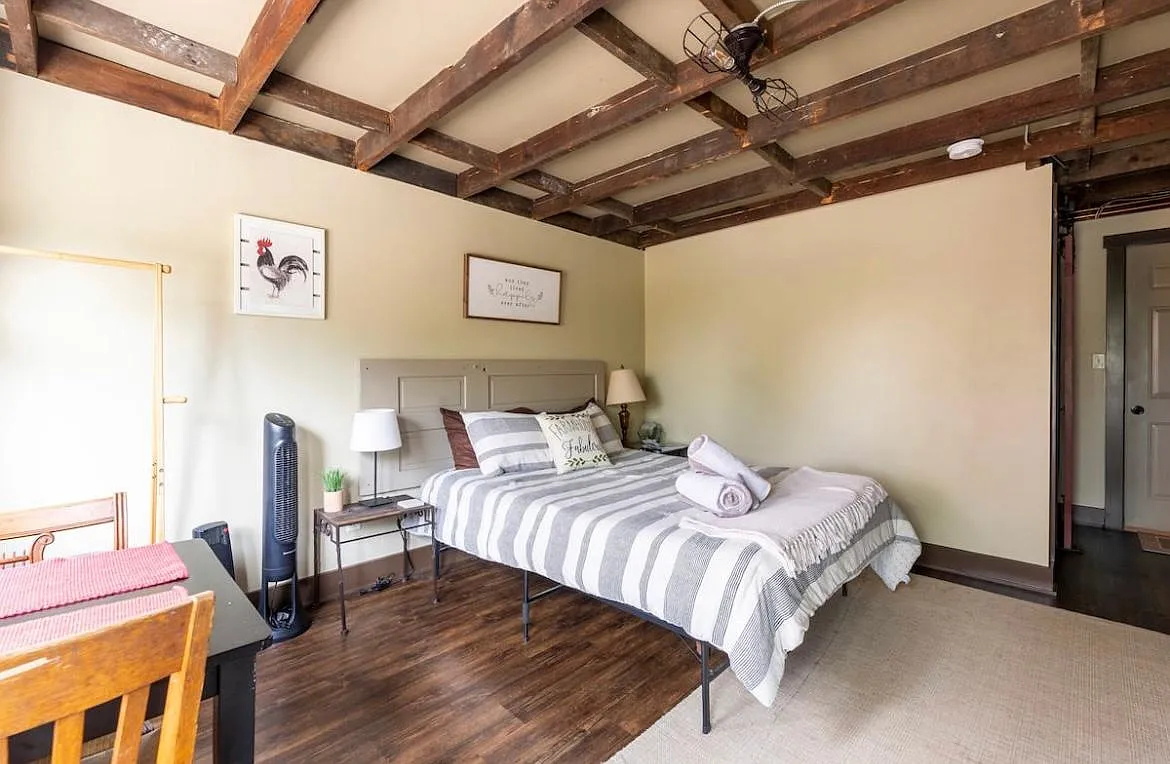 1 bed, 500 sqft, $1,300 — Photo 4