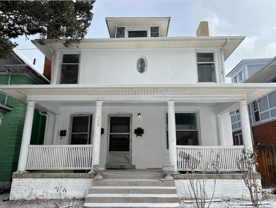 1st image of 936 N Ogden St #3