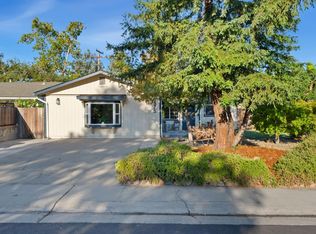 5875 Woodleigh Dr, Carmichael, CA