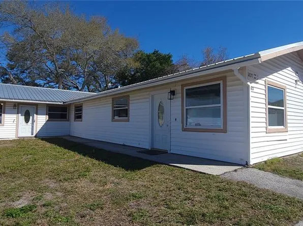 2871 Willow Ave, Largo, FL 33771