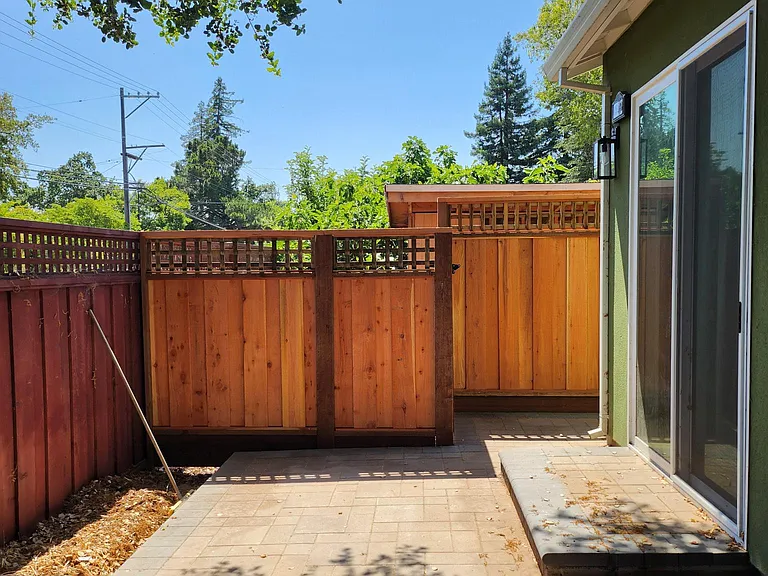 1598 Valota Rd — Photo 35