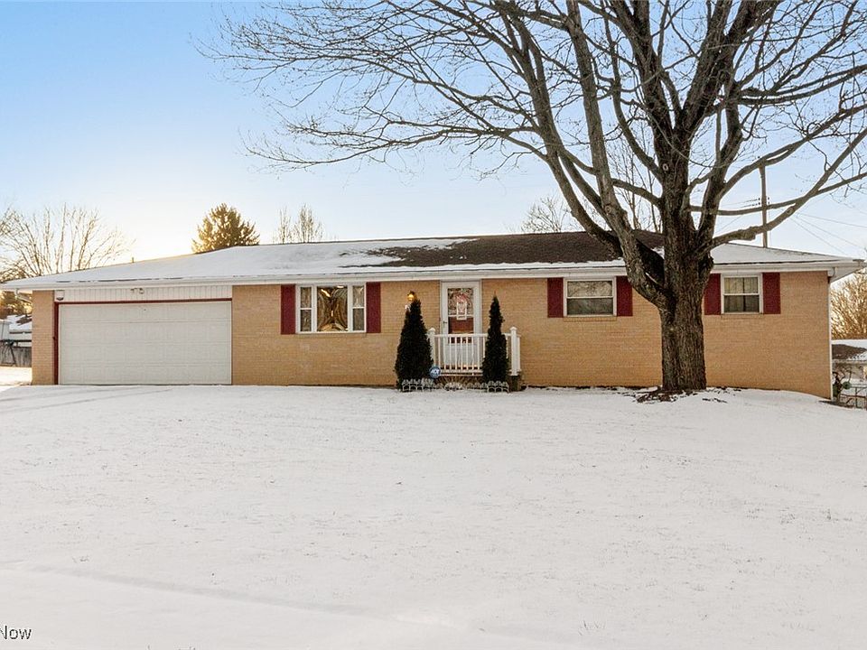 1st image of 557 Windamere Ave NW