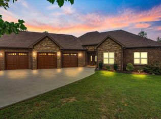 135 Raulston Falls Rd, Jasper, TN 37347