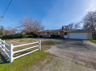 21911 Hillside Dr, Palo Cedro, CA 96073
