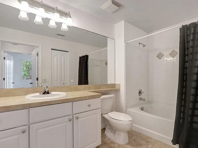 7101 Myrtlewood Cir W — Photo 12