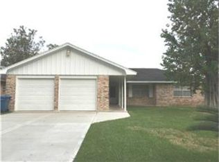 513 Duroux Rd, La Marque, TX 77568