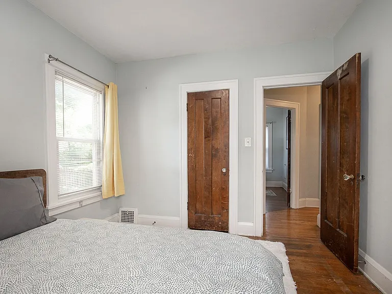 3165 Kensington Rd — Photo 11
