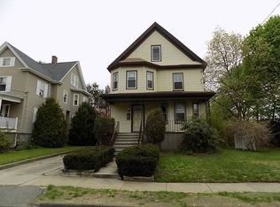 42 Mount Vernon St, Saugus, MA 01906