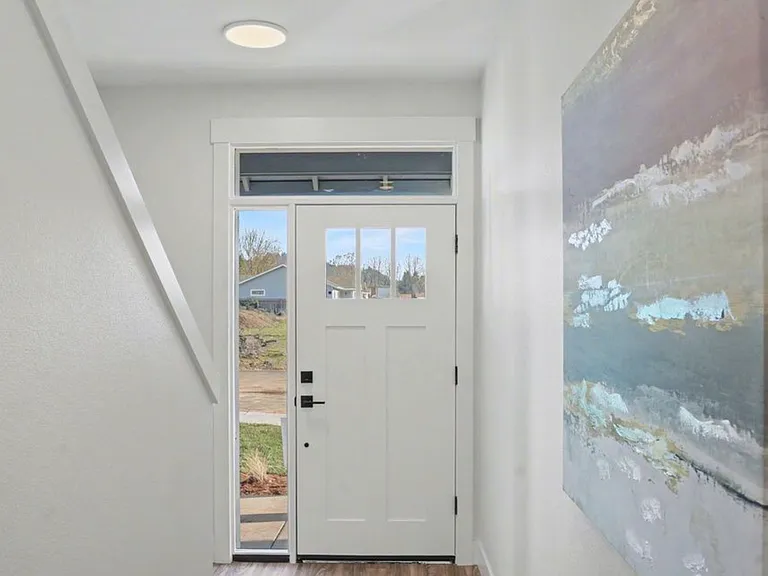 2586 Promise Way — Photo 3