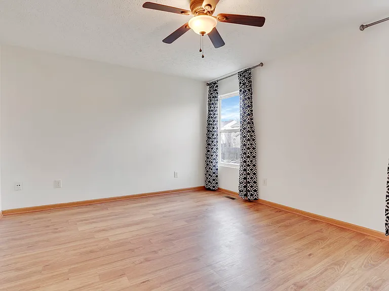 7859 Chapel Stone Rd — Photo 36