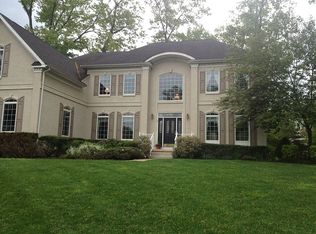 8 Lexington Ct, Monroe Township, NJ