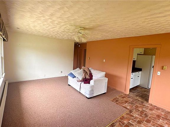 5th image of 164 Colony Road