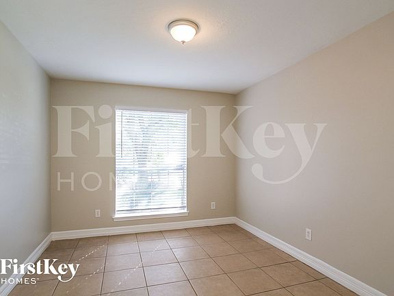 5th image of 12122 Bowsman Dr