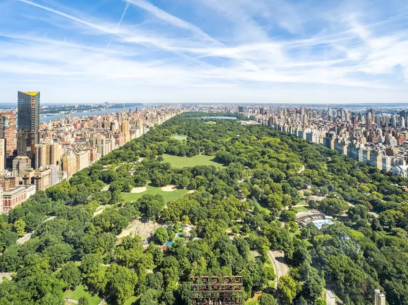 157 West 57th Street 64 image 2 of 7