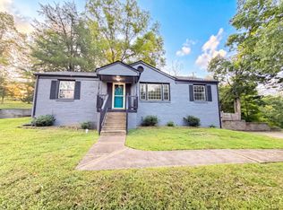 1223 Beverly Hills Dr, Clarksville, TN 37040
