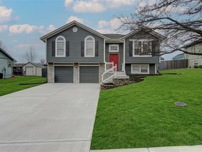 1608 Cody Dr, Raymore, MO, 64083