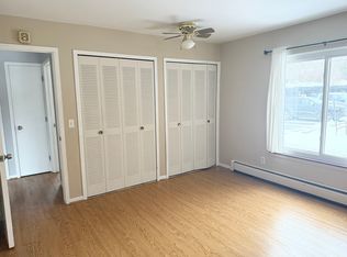 495 Miller Ave APT 104, Rochester, MI 48307