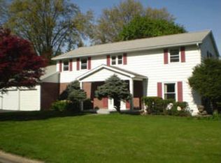 400 Manchester Rd, Vestal, NY 13850