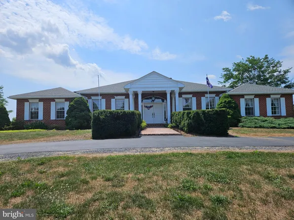 705 Veterans Way, Elliottsburg, PA 17024