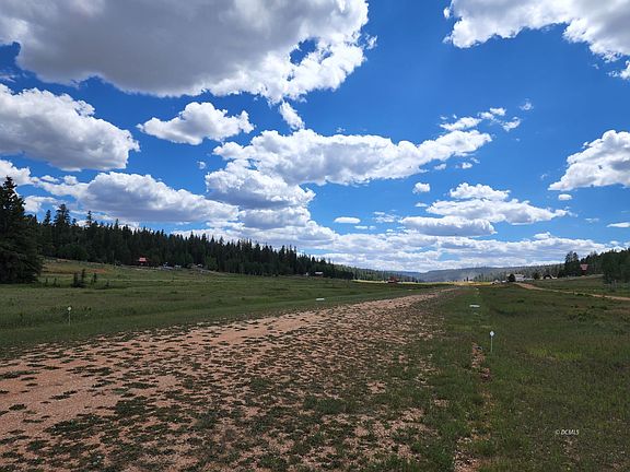 3rd image of 1795 E Runway Dr