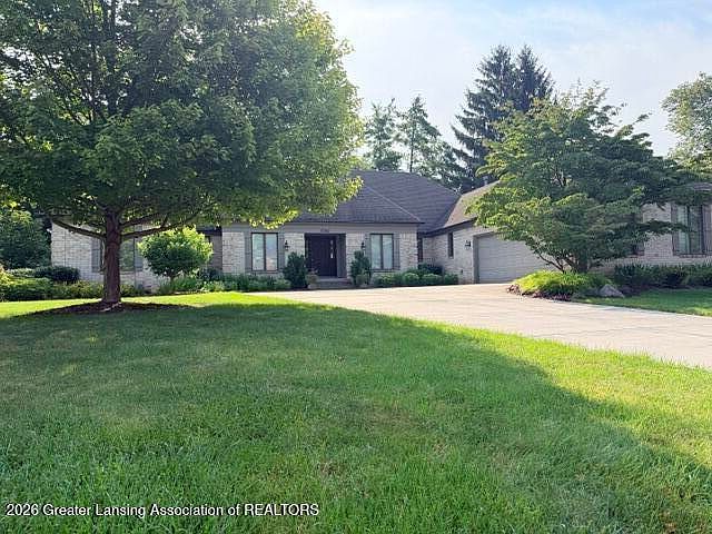 2nd image of 3782 Yosemite Dr