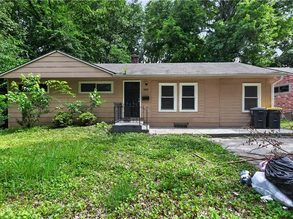 7807 Ruskin Way, Kansas City, MO 64134