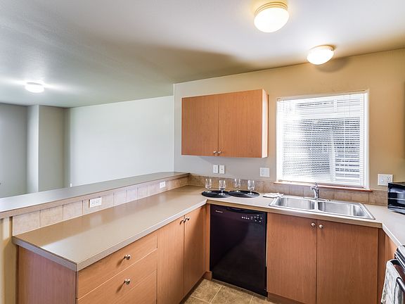 4th image of 2750 SW Indian Ave APT 308