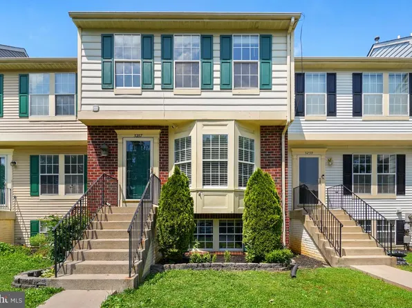 5257 Earles Ct, Frederick, MD 21703