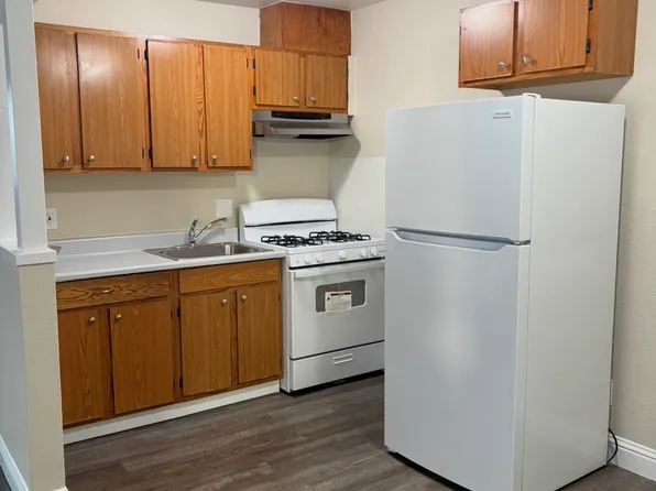 428 Elliot St #8, Woodland, CA 95695